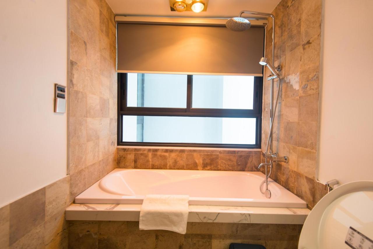 22Housing Hotel & Apartment 81 Linh Lang Ανόι Εξωτερικό φωτογραφία