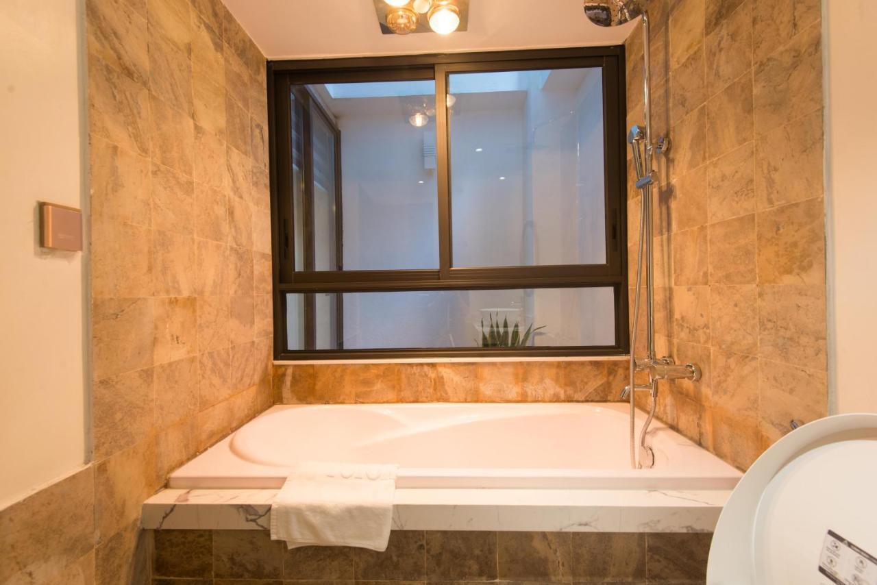 22Housing Hotel & Apartment 81 Linh Lang Ανόι Εξωτερικό φωτογραφία